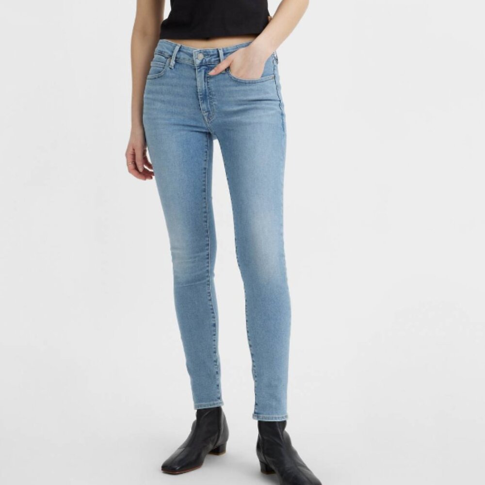 EUC 711 Skinny Women's Jeans | Medium Light Wash | Medium Stretch | 26 Waist